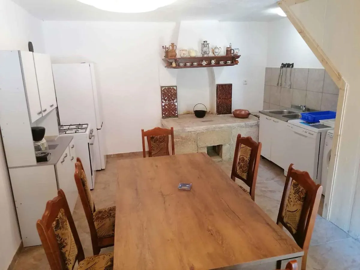 Holiday Home In Krnica - Istrien 42505 Horvátország